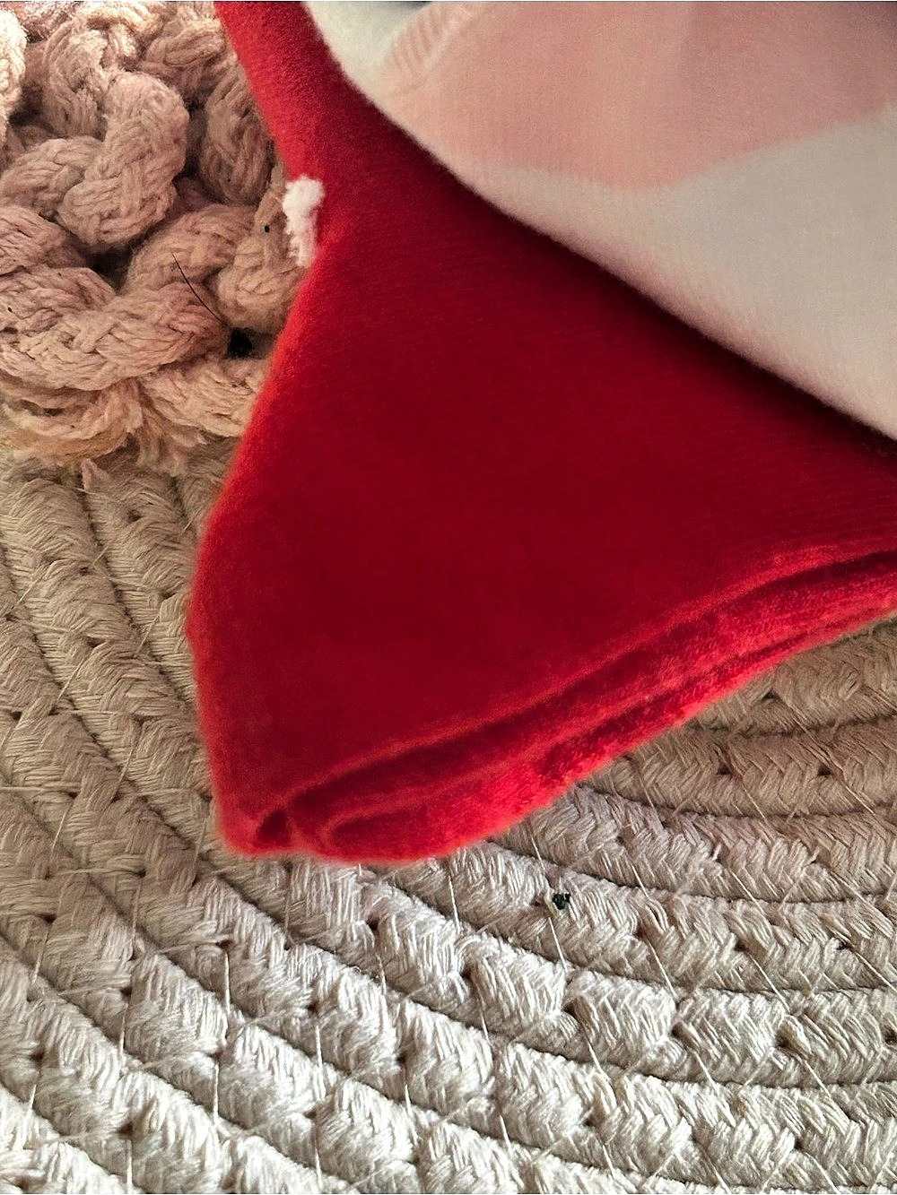 kate spade Crew Socks Animal Print Socks in Pink & Red NWT. 3 Pairs - Picture 4 of 4